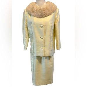 Vintage Antique Blonde Mink Collar 100% Raw Silk Yellow Jacket & Skirt 1950s